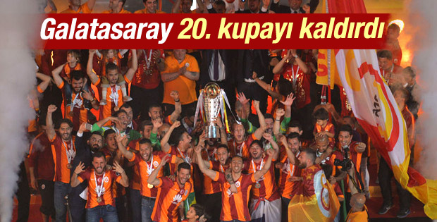 Galatasaray 20. şampiyonluğunu kutladı