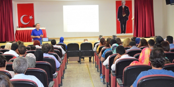 Öğretmenler, mesleki çalışma başvurusu yapacak