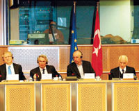 Seçim bitti, sıra reformlarda