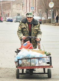 Sınır birkaç ayda açılır