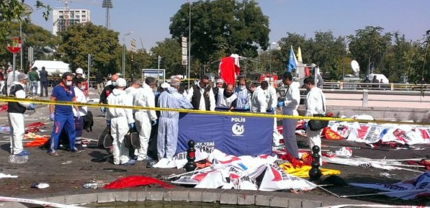 Patlamayı çatıdaki kafatası çözecek