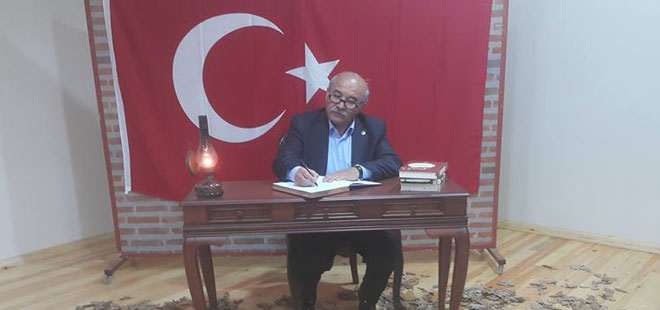 Mustafa Kır: "Akif, Hayatını eseriyle bütünleştiren ahlak abidesidir"