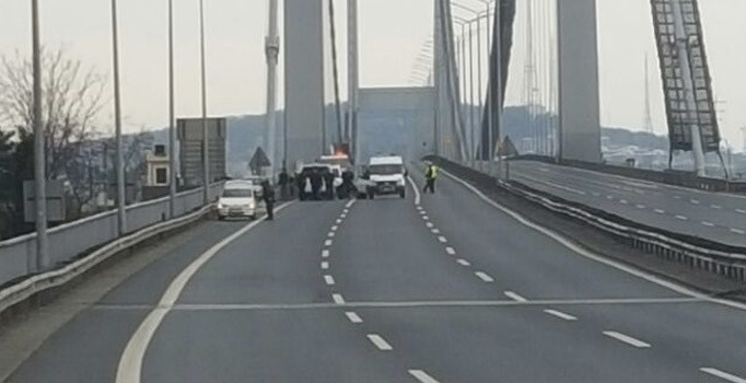 Boğaziçi Köprüsü'nde bombalı araç şüphesi - Köprüde son durum