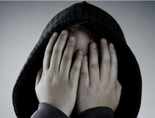 Kadın öğretmenden kız öğrencisine taciz