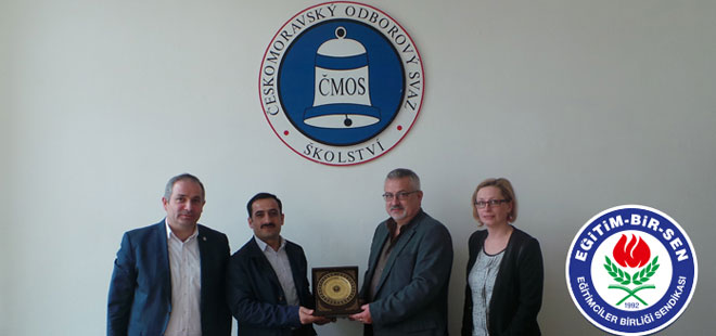 Eğitim-Bir-Sen'in Avrupa Açılımı Devam Ediyor