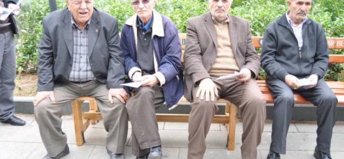 Emeklilikte yaşa takılanlara güzel haber