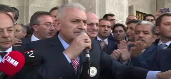 "Darbe yapmaya kalkanlar, darbeyi kendi yemişlerdir"