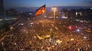 Darbe mağdurlarına burs