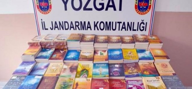 Gülen kitaplarını çeşme başına bırakıp kaçtılar