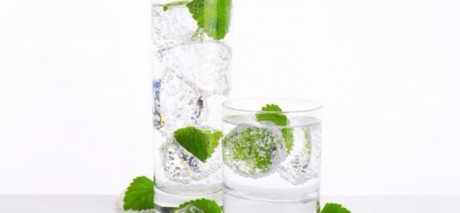 Maden suyunu bardakta içmeyin!