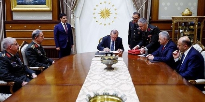 Astsubay General oldu haberi doğru değil