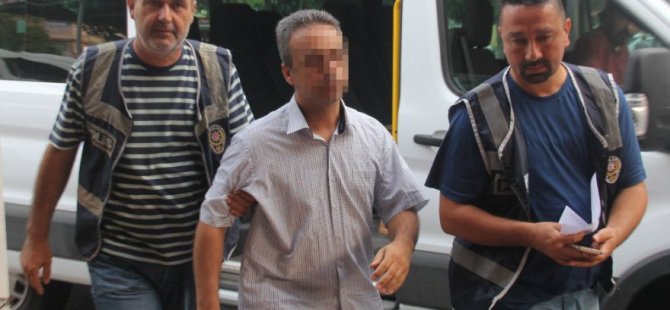 Adana ve Kahramanmaraş'ta 14 öğretmen gözaltına alındı.