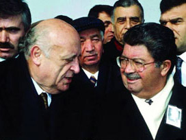 Ders kitaplarından yakın tarih silindi