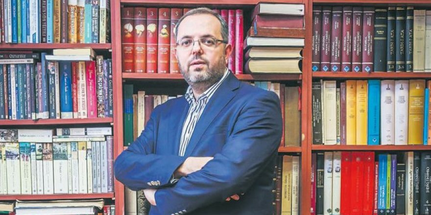 Erhan Afyoncu, Milli Savunma Üniversitesi'ne rektör atandı