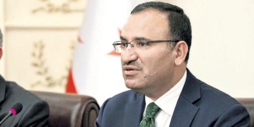 Bozdağ'ın çantasındaki FETÖ kanıtları