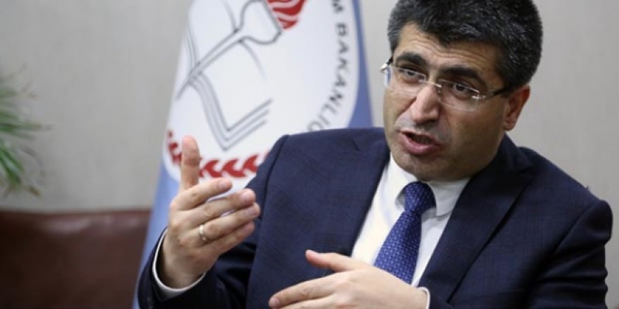 Öğretmenlere 8 kaynaktan 'performans karnesi'