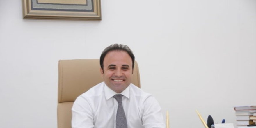 Vali Yardımcısı Yüzük Gönderdi, Görevden Uzaklaştırıldı