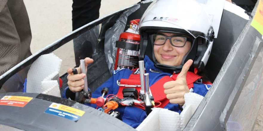 Liselilerden ’Lityum Batarya’lı araba