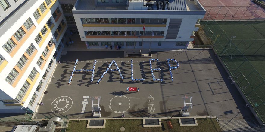 Öğrencilerden Anlamlı Halep Duyarlılığı