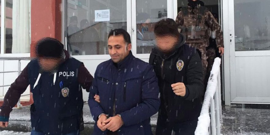 Bitlis’te 3 belediye başkanı gözaltında