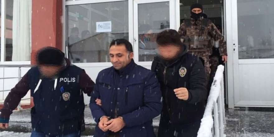 Bitlis’te 3 belediye başkanı tutuklandı