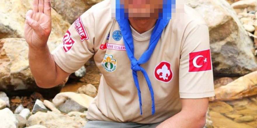 Öğrencisiyle yakınlık kurduğu iddia edilen öğretmen meslekten atıldı