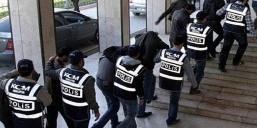 17 öğretmene PKK gözaltısı