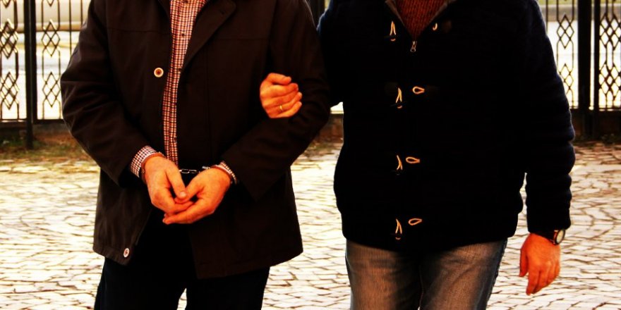 18 eski öğretmen FETÖ’den tutuklandı