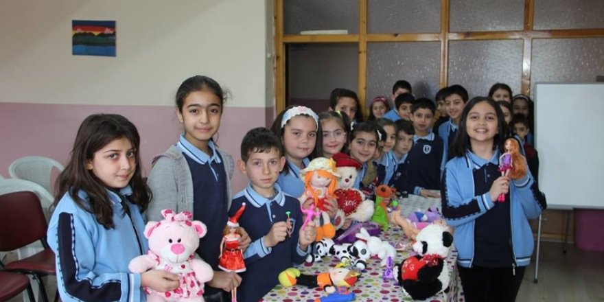 Minik öğrenciden örnek ’oyuncak’ projesi