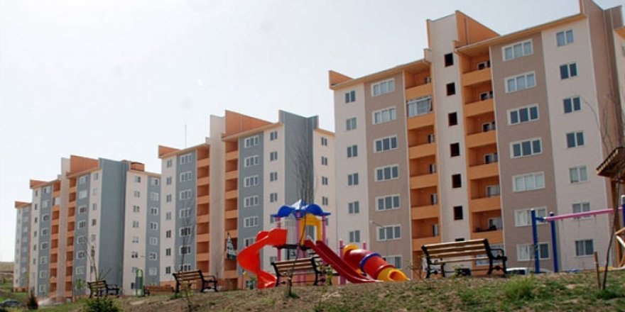 Emekliye 300 TL, Dar Gelirliye 266 TL'ye ev