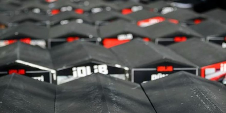 Tabutlarla yürüdüler