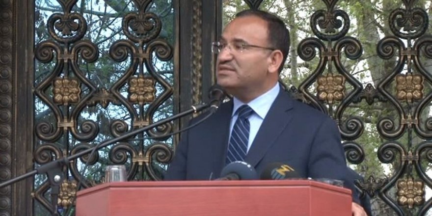 "Türkiye diktatörlüğe kayıyor" kapağına Hükümet'ten ilk tepki