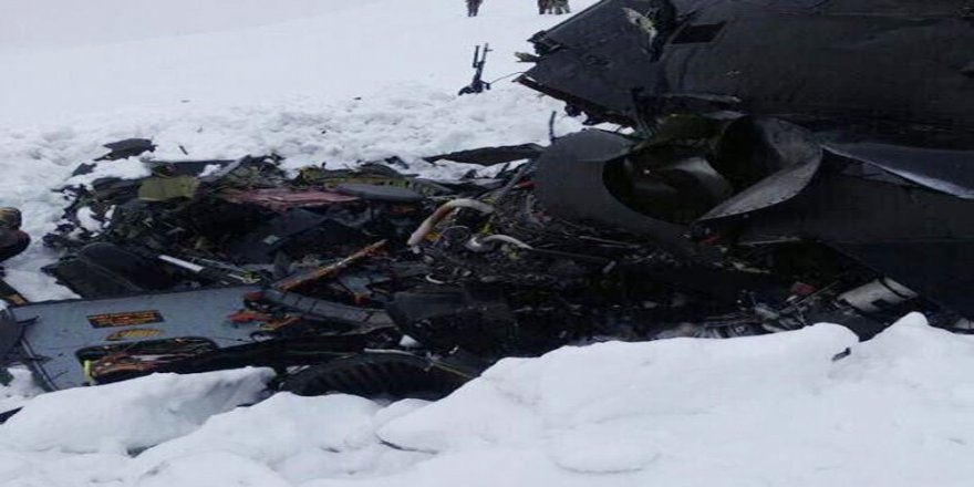 Helikopterin enkazına ulaşıldı: 12 şehit