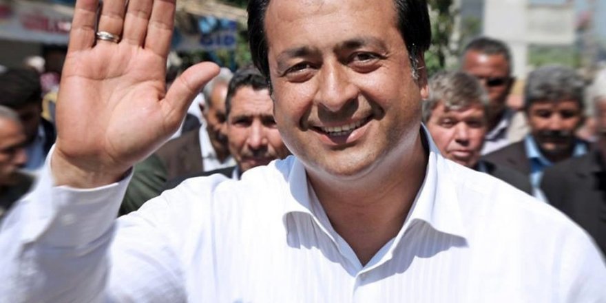 Eski vekil FETÖ’den tutuklandı