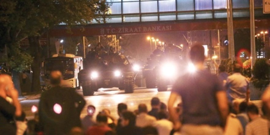 Darbeyi MİT'e haber veren binbaşı konuştu