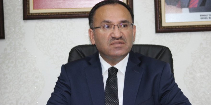 Bozdağ: FETÖ'den tutuklu 50 bin 402 kişi var