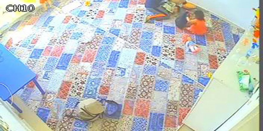 1 yaşındaki çocuğa kreşte bakıcı dayağı