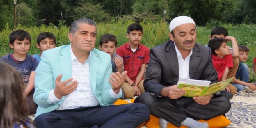 Şehit öğretmen Aybüke için toplandılar