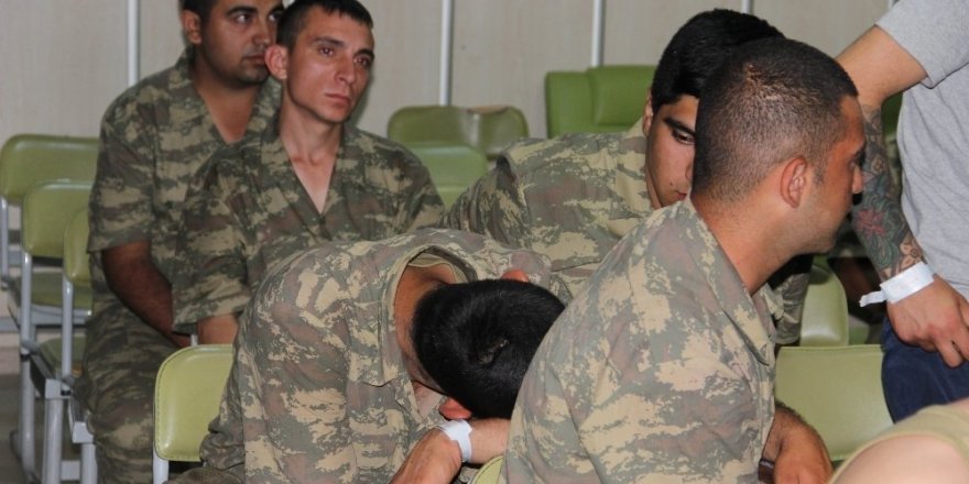 Manisa’da flaş gelişme: 6 rütbeli asker gözaltına alındı