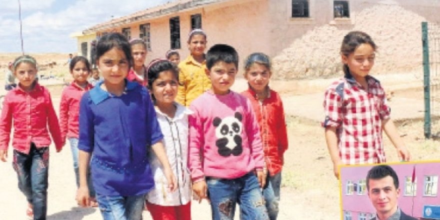 Kaçırılan Necmettin Öğretmenin Öğrencileri: Öğretmenimizi İstiyoruz