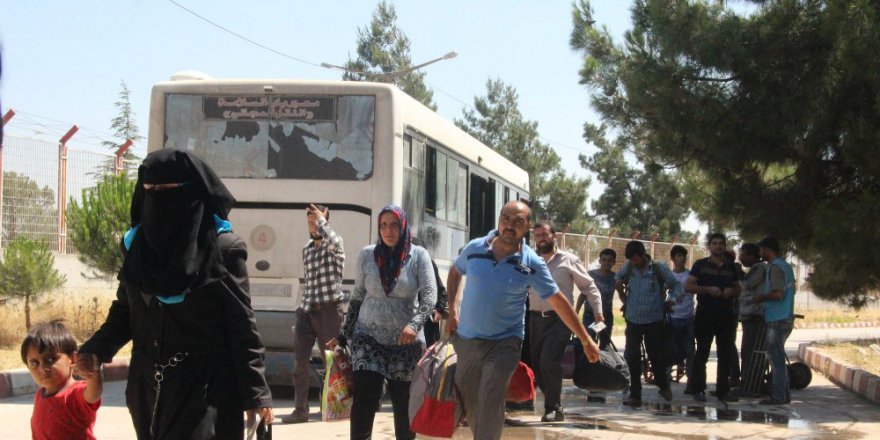 Suriyeliler Türkiye’ye dönmeye başladı