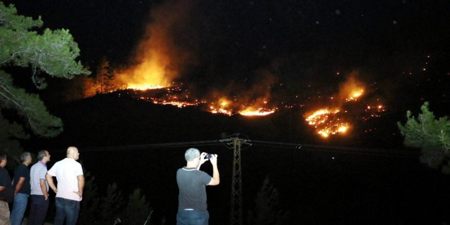 Alanya'da Orman Yangını - 100’e yakın ev boşaltıldı: 12 kişi yaralandı