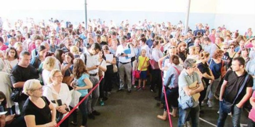 Özel okullarda yedek kayıt kaosu