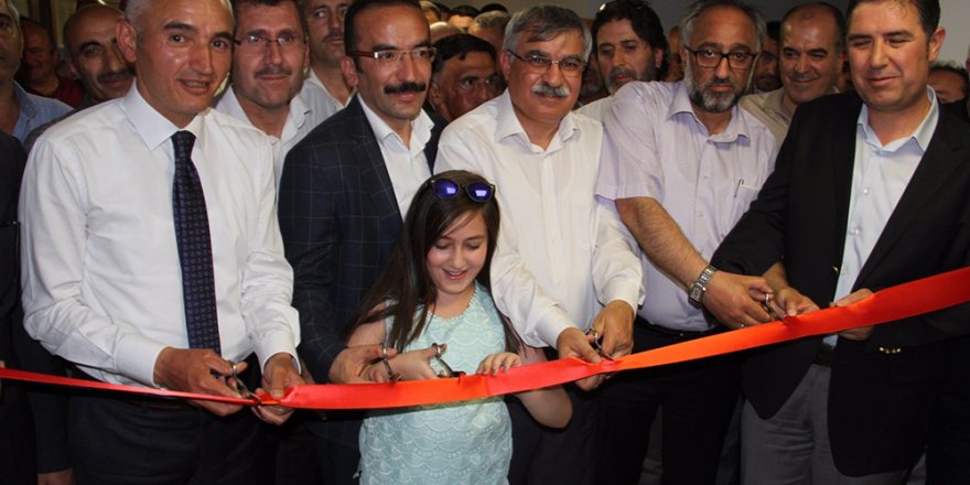 Latif Selvi: Eğitim-Bir-Sen, Mağdur Edilenlerin Sendikası