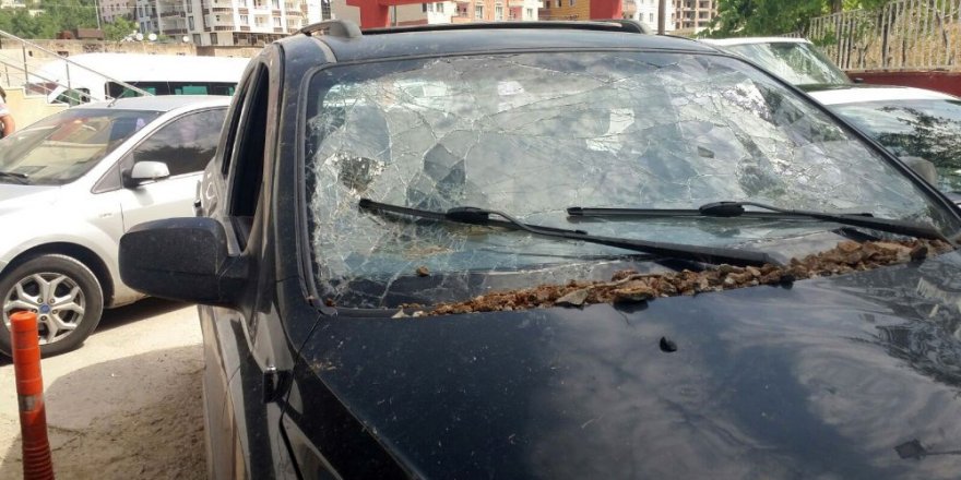 Kaymakama bombalı saldırı!