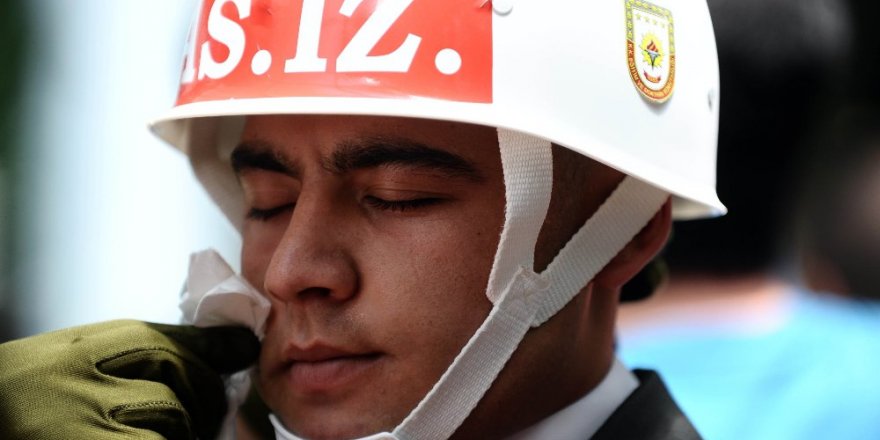 Hakkari şehidine veda