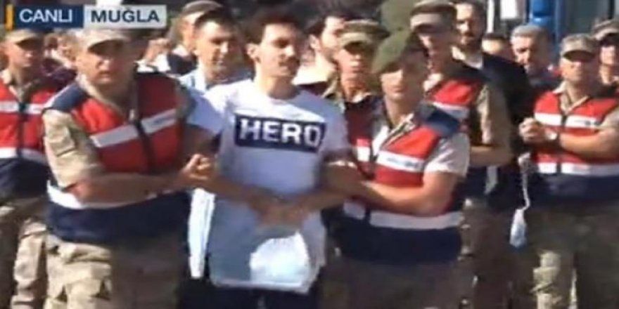 Yüzsüzlüğün bu kadarı! Duruşmaya bu tişörtle geldi