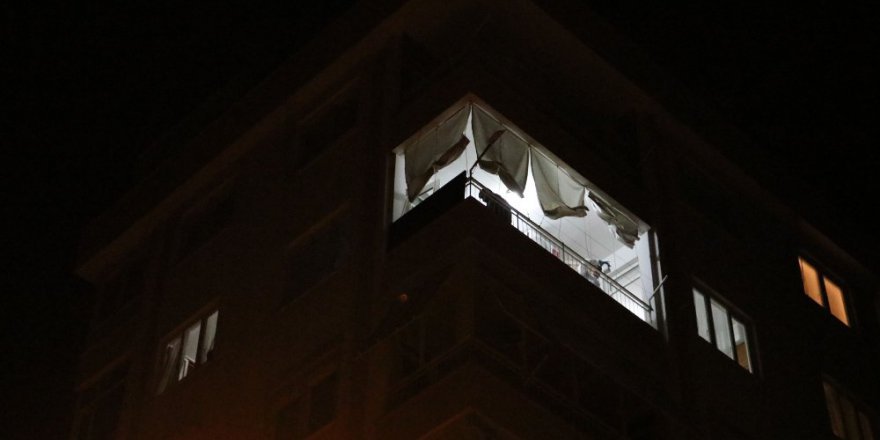 Evde deney patlaması: 1’i ağır 3 yaralı