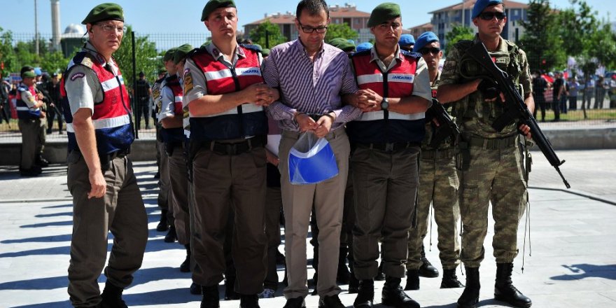 Akıncı Üssü davasında salon karıştı