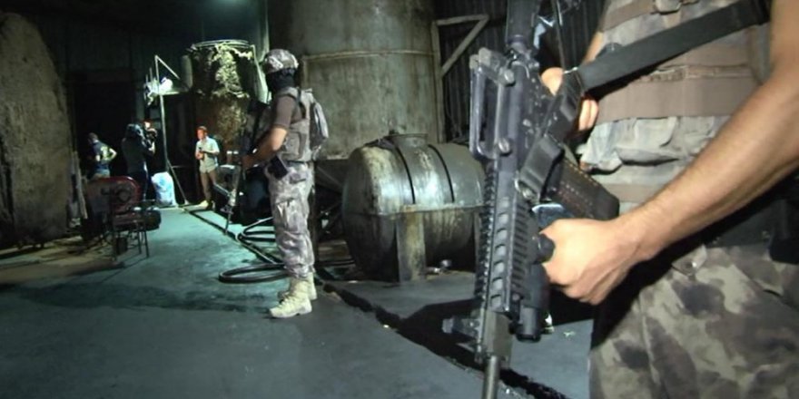 İstanbul’da özel harekat destekli operasyon: 13 gözaltı